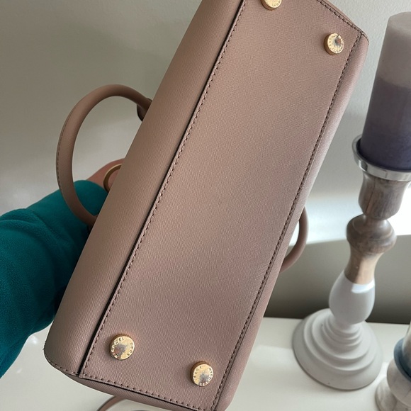 Michael Kors two way bag - Picture 6 of 15